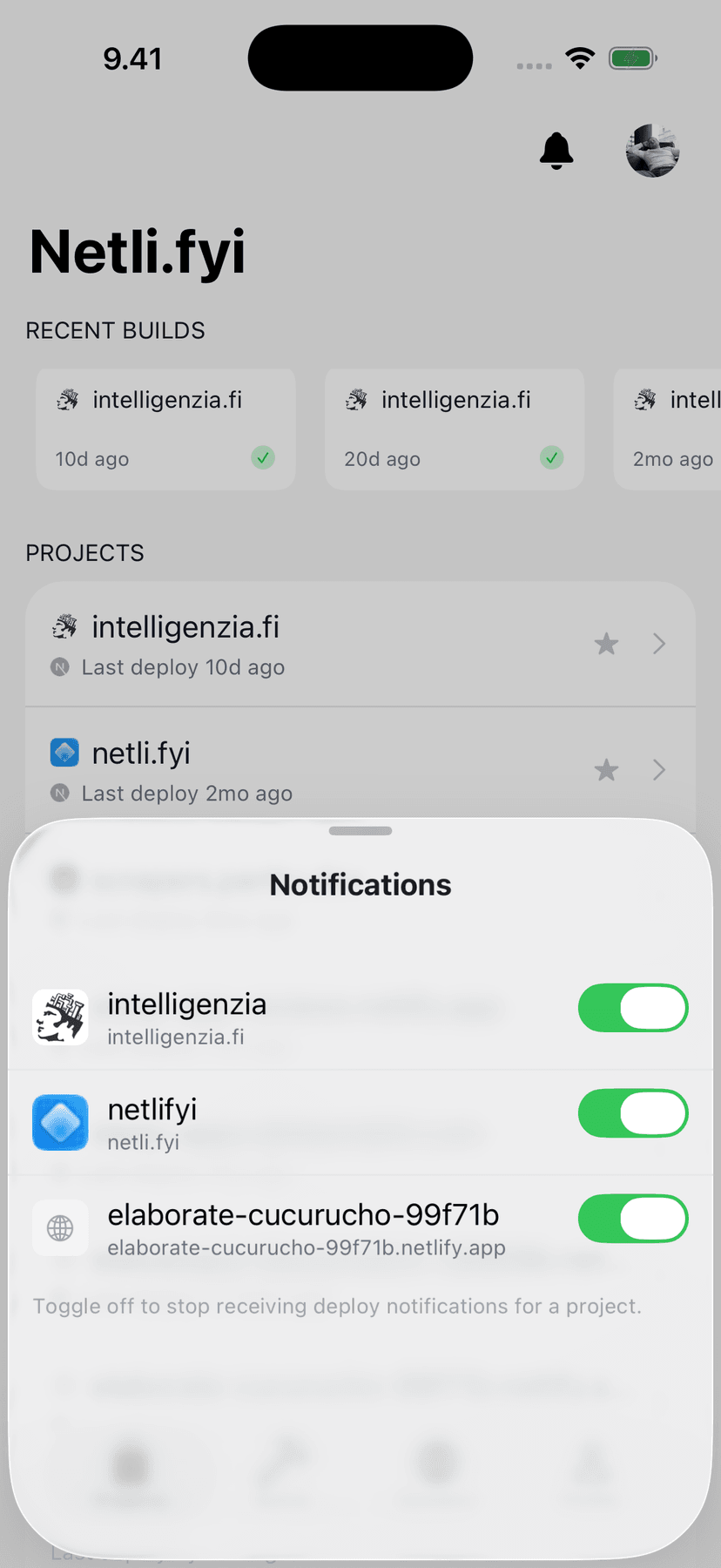 Netli.fyi notification settings with per-site deploy success and failure toggles
